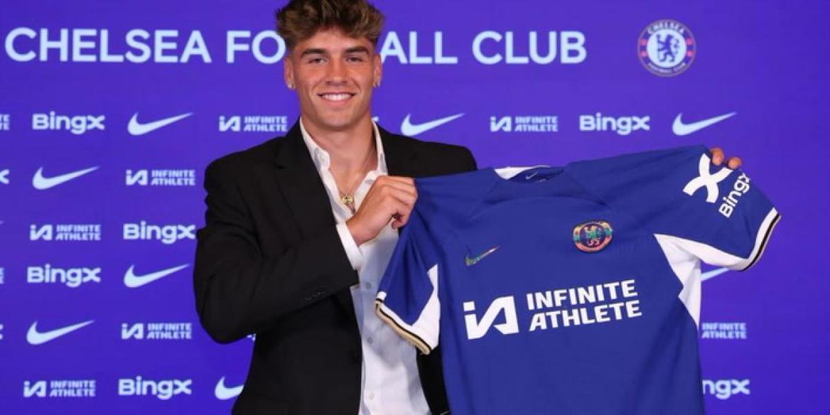 Oficial: Marc Guiu se marcha al Chelsea