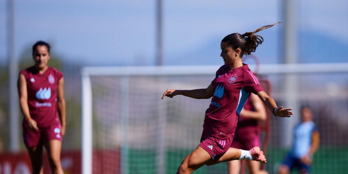 Partidos de fútbol de hoy por TV: horario y dónde ver