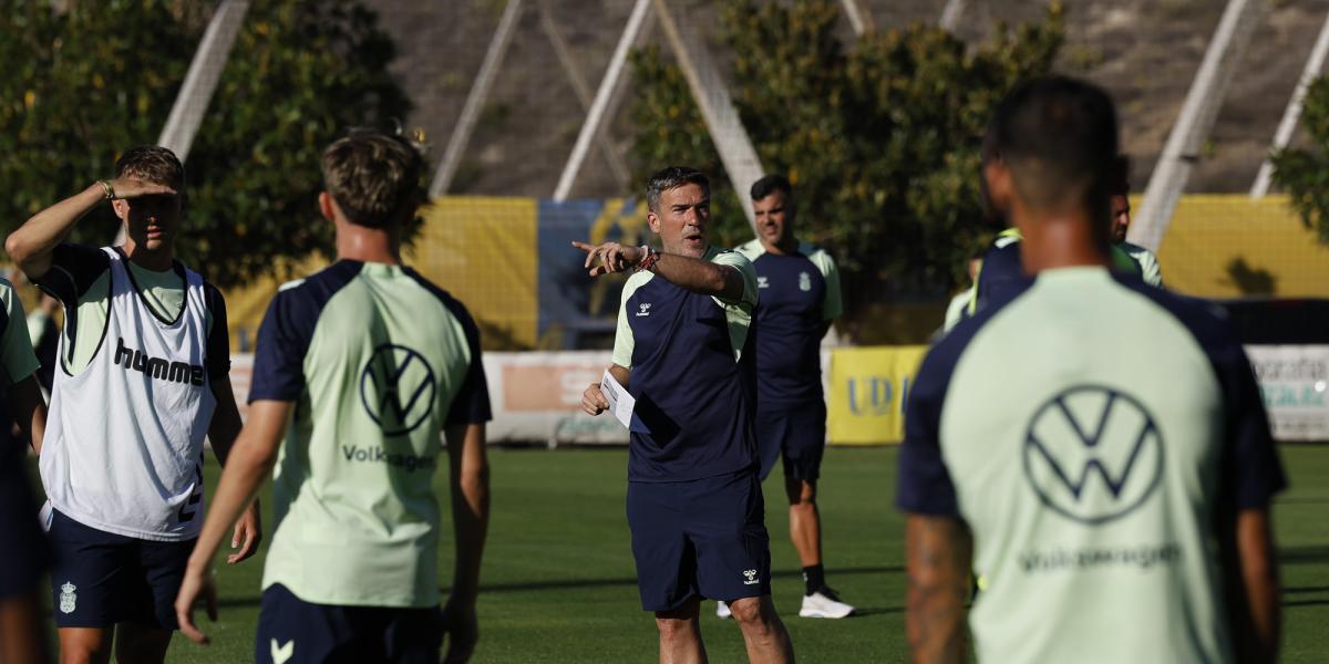 Vídeo: la receta de Luis Carrión en UD Las Palmas para la permanencia en Primera
