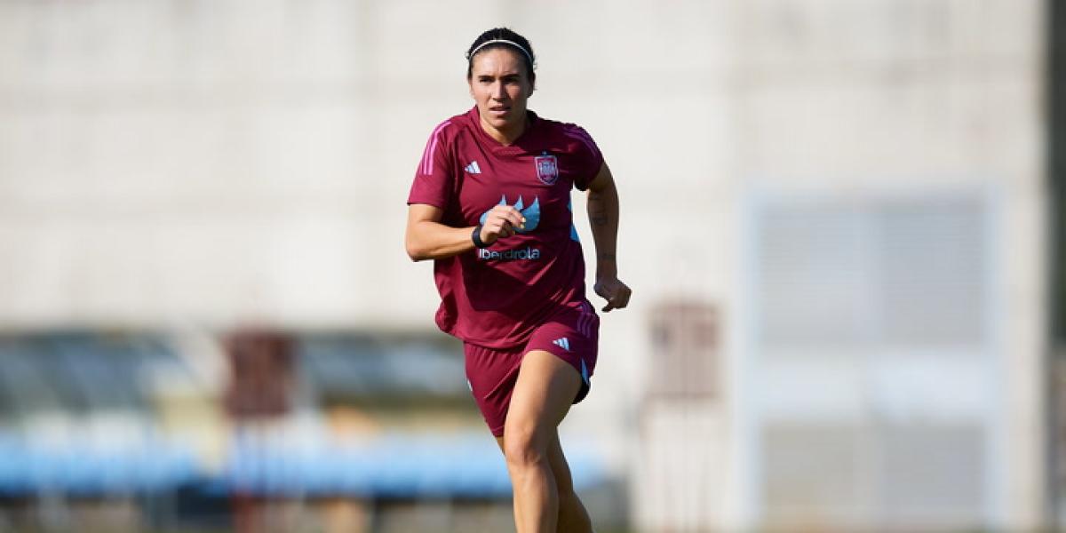 España entrena pensando en el duelo ante Japón