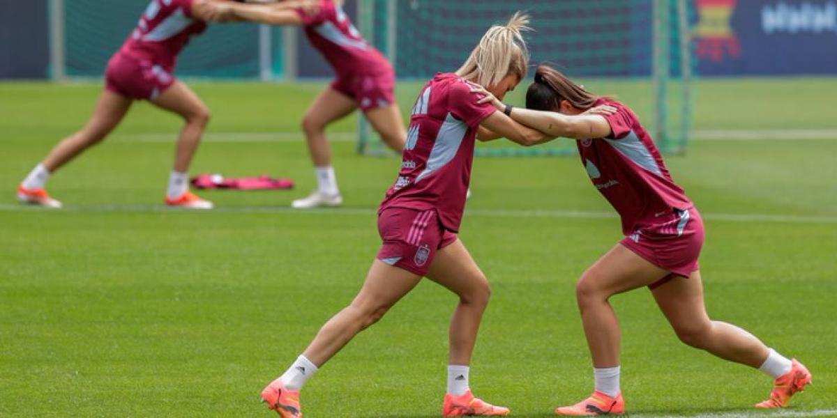 Intenso entrenamiento de España antes de partir a Nantes