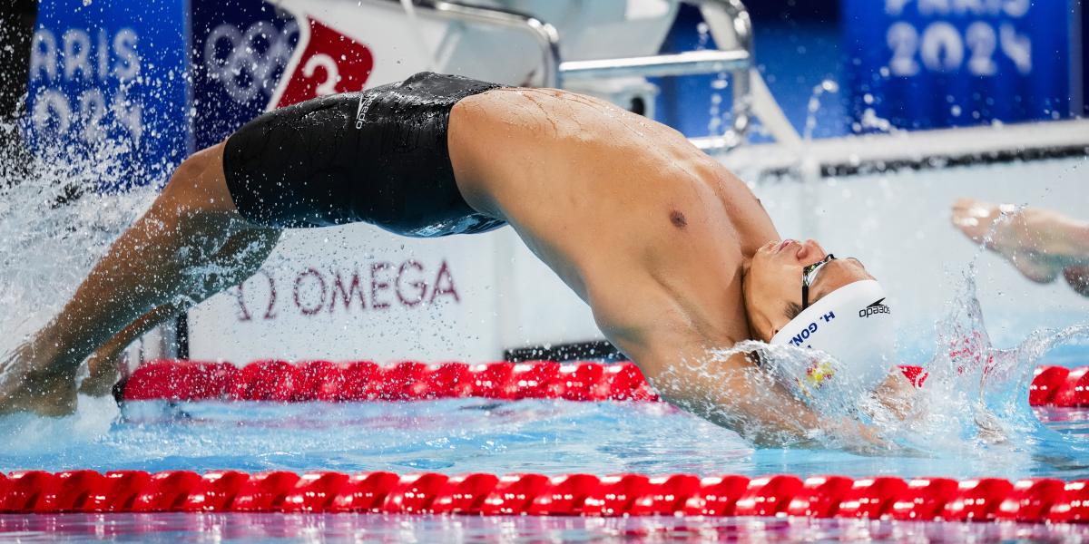 Hugo González, clasificado para las semifinales de los 200 espalda