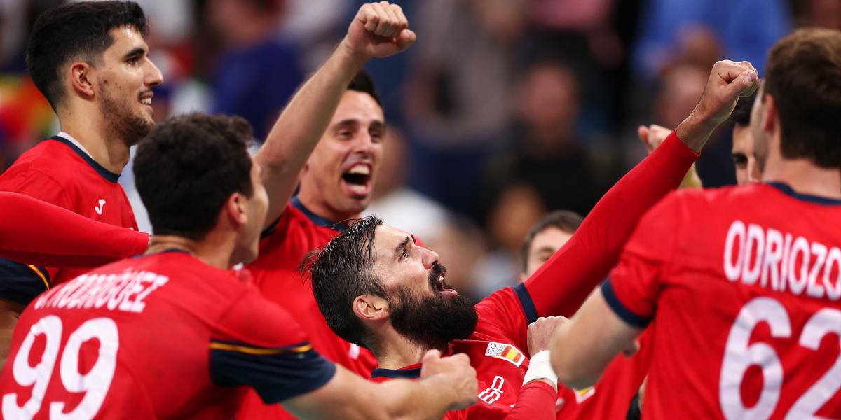 El equipo de bronce: cinco veces terceros