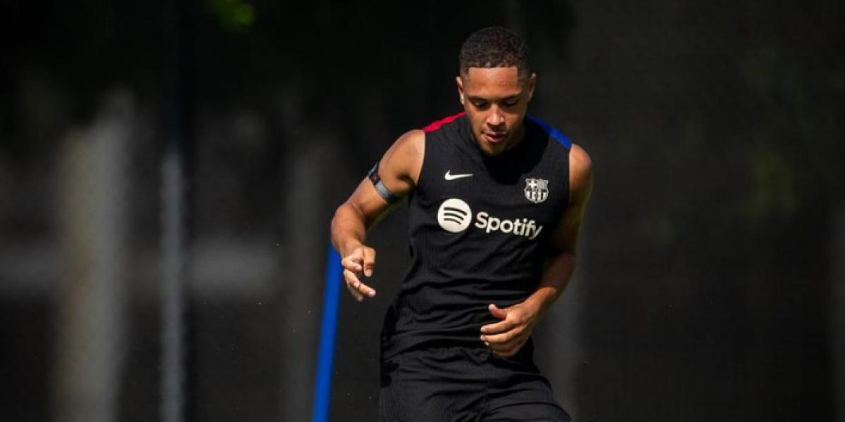 A Vitor Roque le apasiona el proyecto del Betis