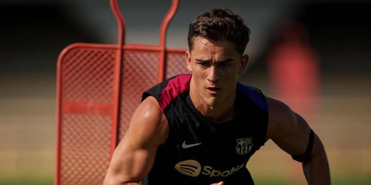 ¡Gavi vuelve con el grupo!