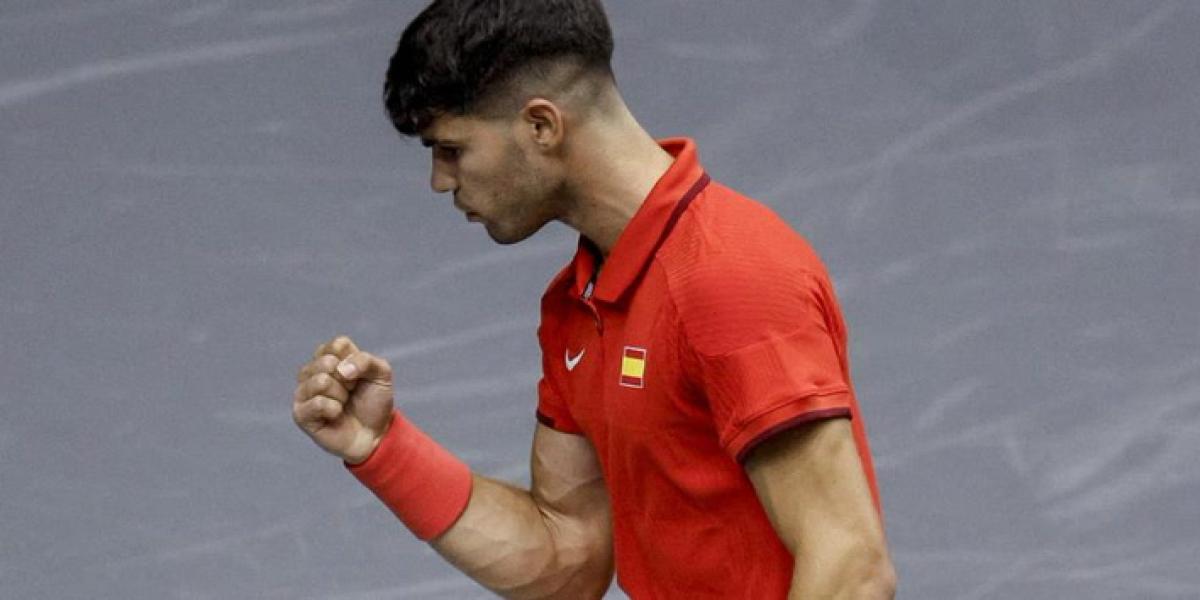 Lío monumental de Alcaraz para meter a España en la Final a 8 de la Copa Davis