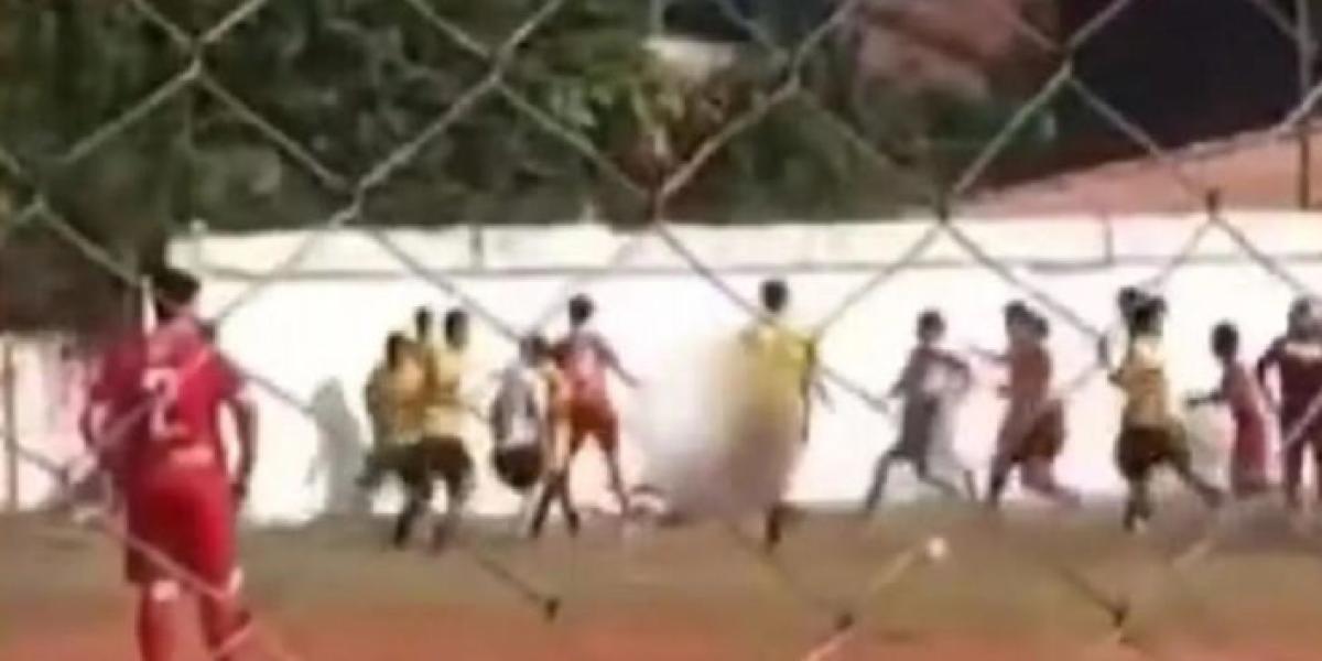 Un joven de tan solo 15 años fallece en una pelea durante un partido de fútbol en Uruguay