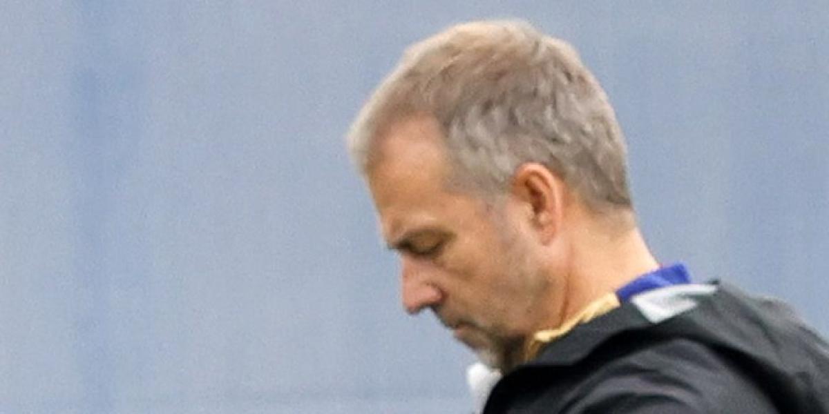 Flick se une a las voces del fútbol que están por aligerar el calendario