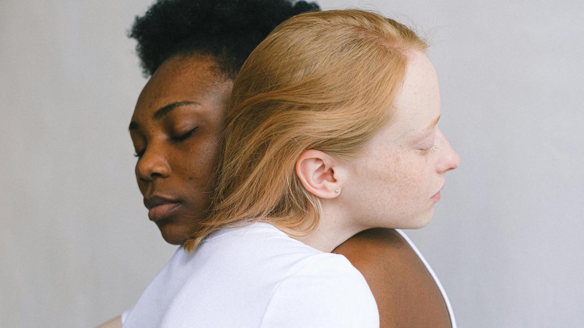 Norberto Abdala, médico psiquiatra: El abrazo es una herramienta clave para regular los estados emocionales intensos