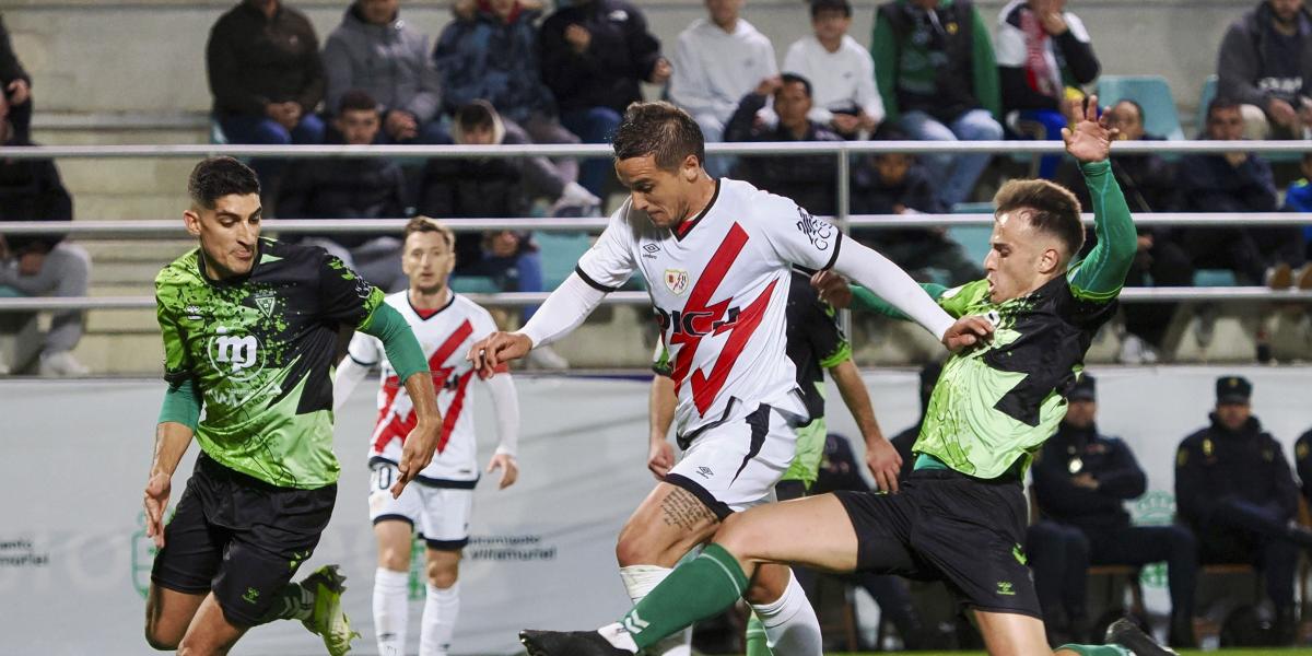 Trejo: Es un honor poder jugar en Primera con el Rayo