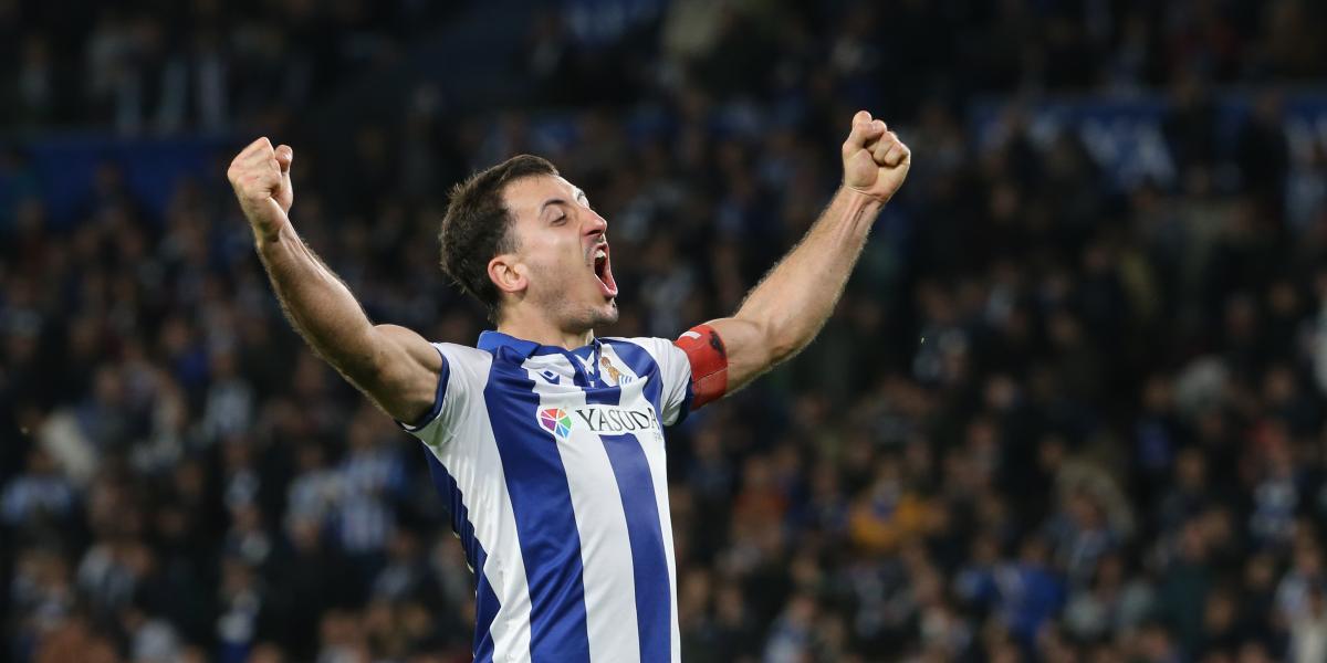 Oyarzabal ya es el jugador de la Real con más partidos europeos