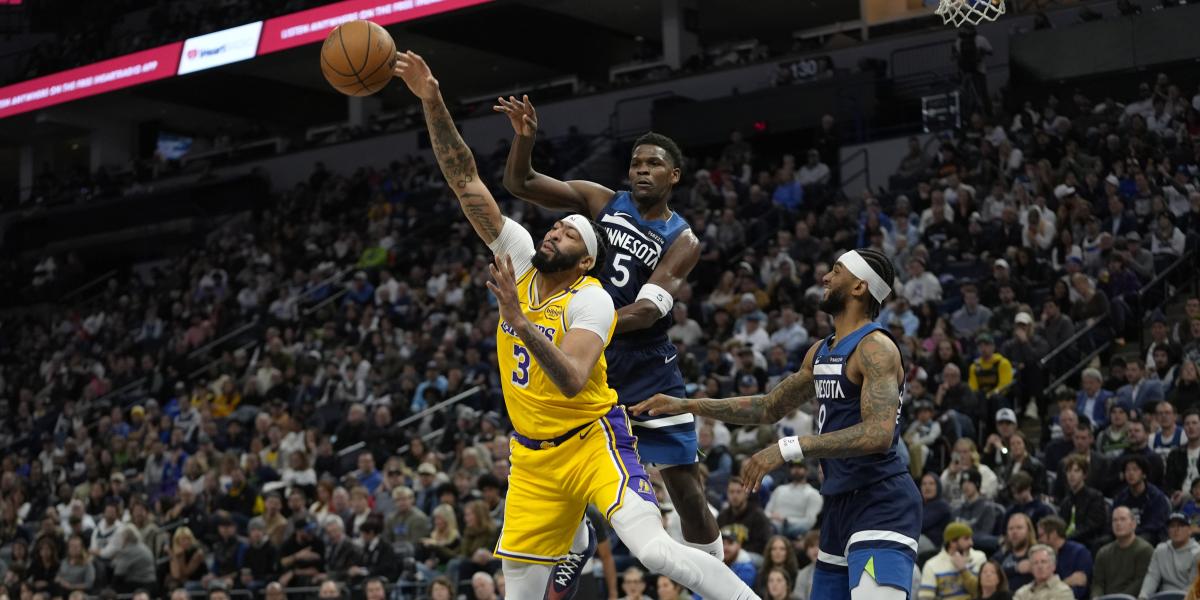 97-87: Las pérdidas de balón desangran a unos Lakers sin LeBron