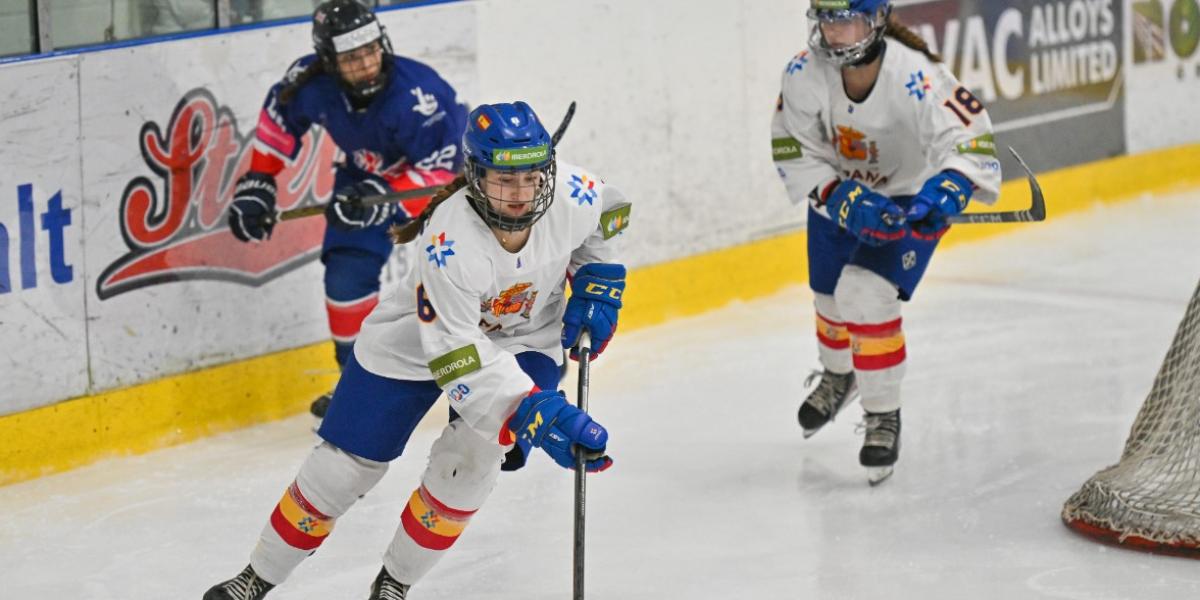 España completa la Ronda 3 del PreOlímpico femenino de hockey hielo en cuarta posición