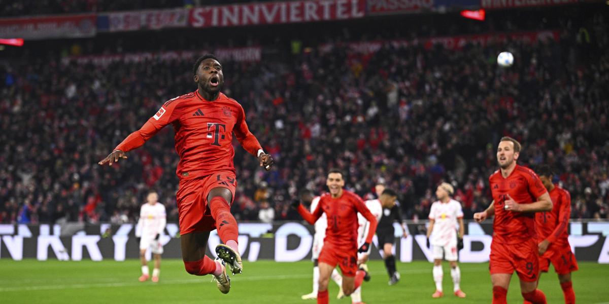 El Bayern no tira la toalla con Alphonso Davies