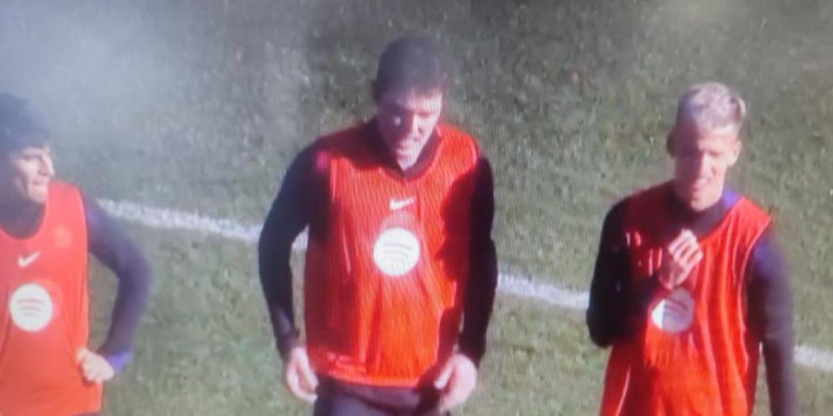Christensen se ejercita como uno más en el entrenamiento de puertas abiertas del Barça