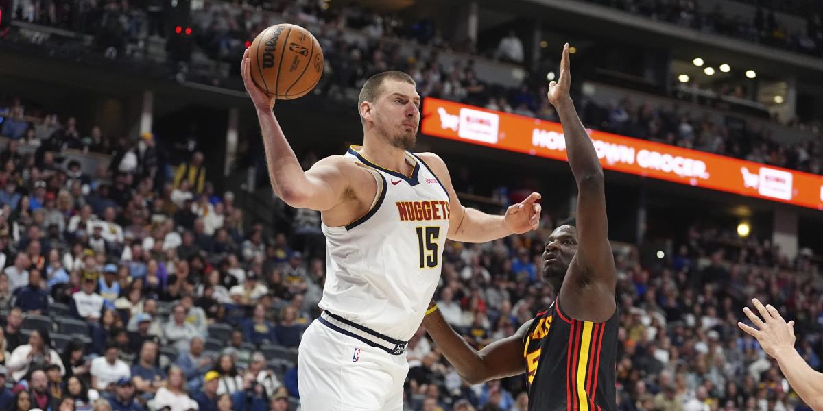 Jokic y Antetokounmpo lideran las primeras votaciones en vista del All-Star