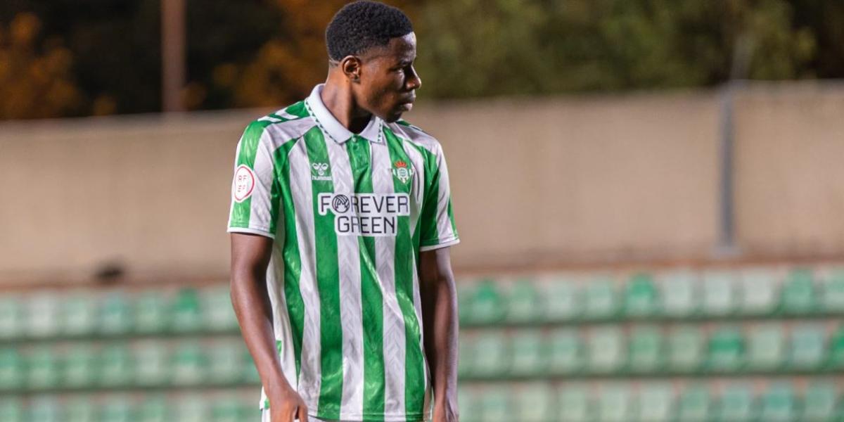 El Betis cede a Keimer Sandoval al Estrella Roja