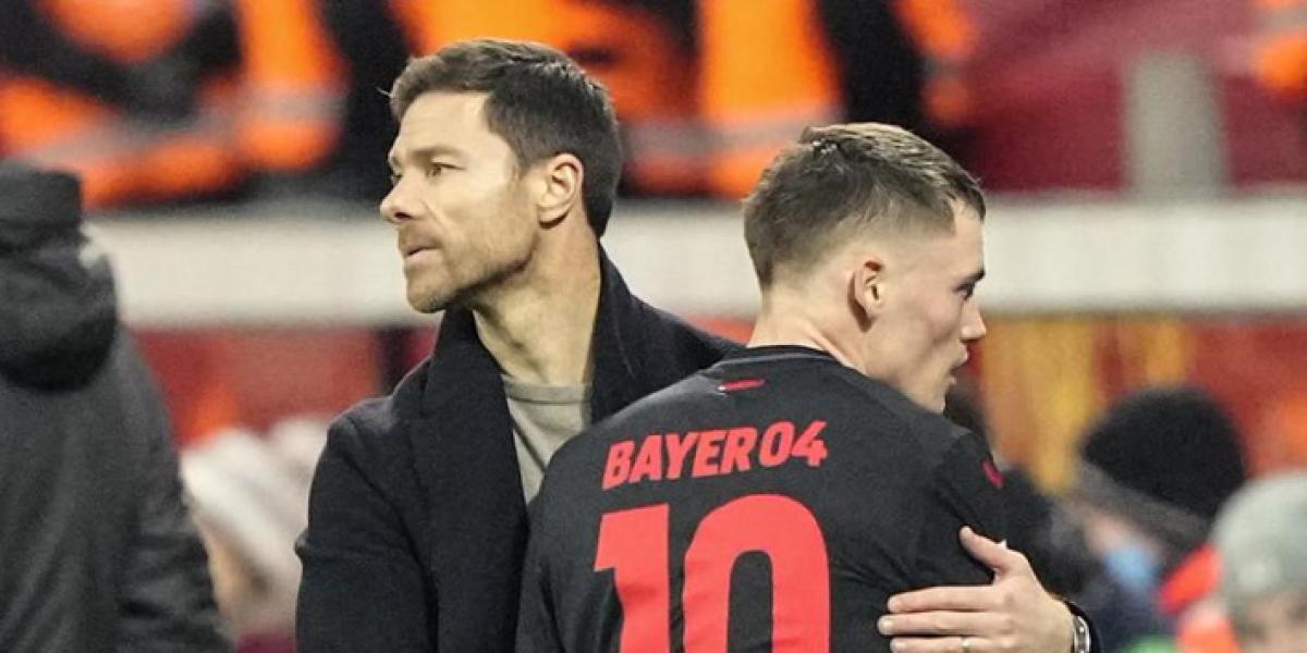 Xabi Alonso lanza un notición tras la debacle copera del Bayer Leverkusen