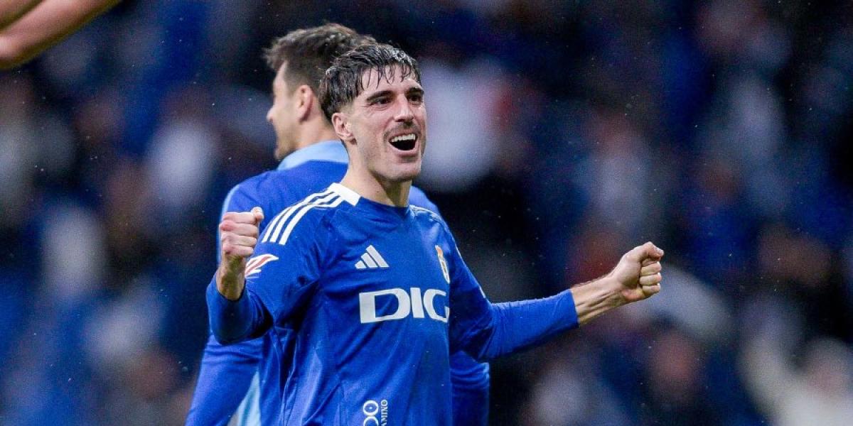 El Real Oviedo entrena con Alemao, Cazorla y Costas trabajando a menor ritmo