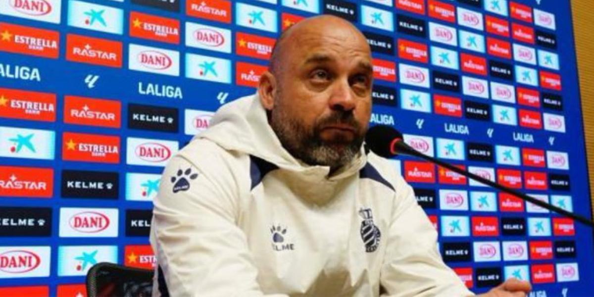 Es el momento de actuar fuera y dejar de hablar; dejarse de historias