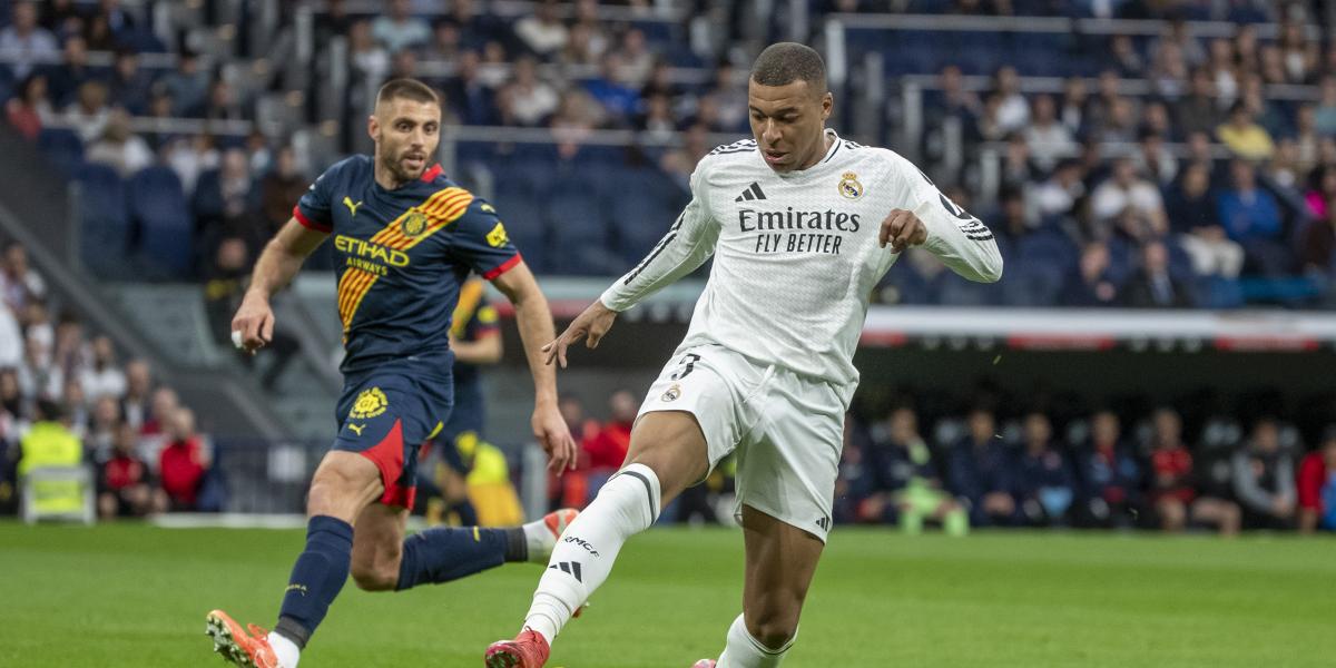 Mbappé, baja en el entrenamiento por una muela