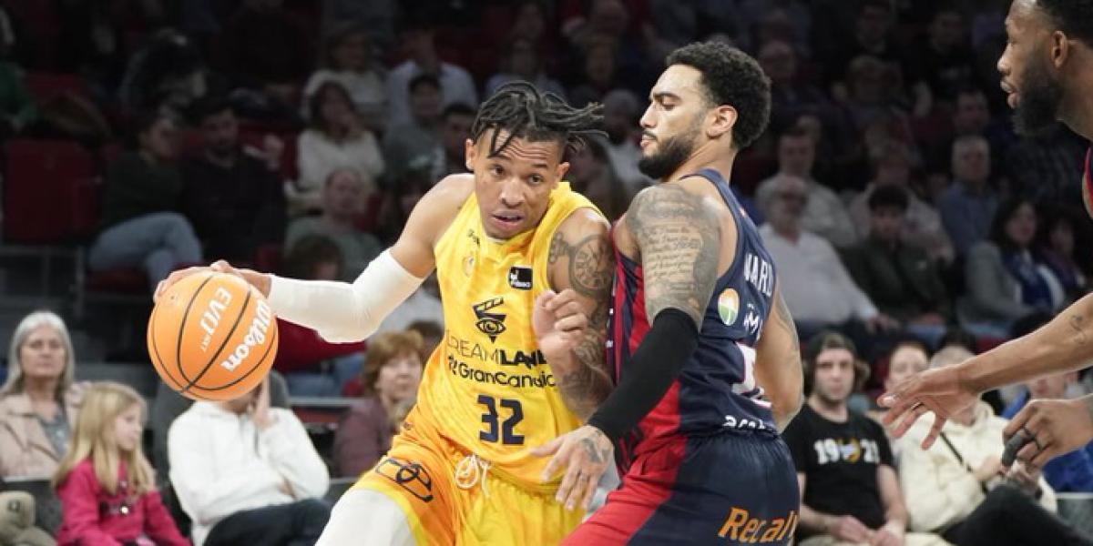 84-80: El Baskonia se rehace en la segunda parte y remonta 17 puntos