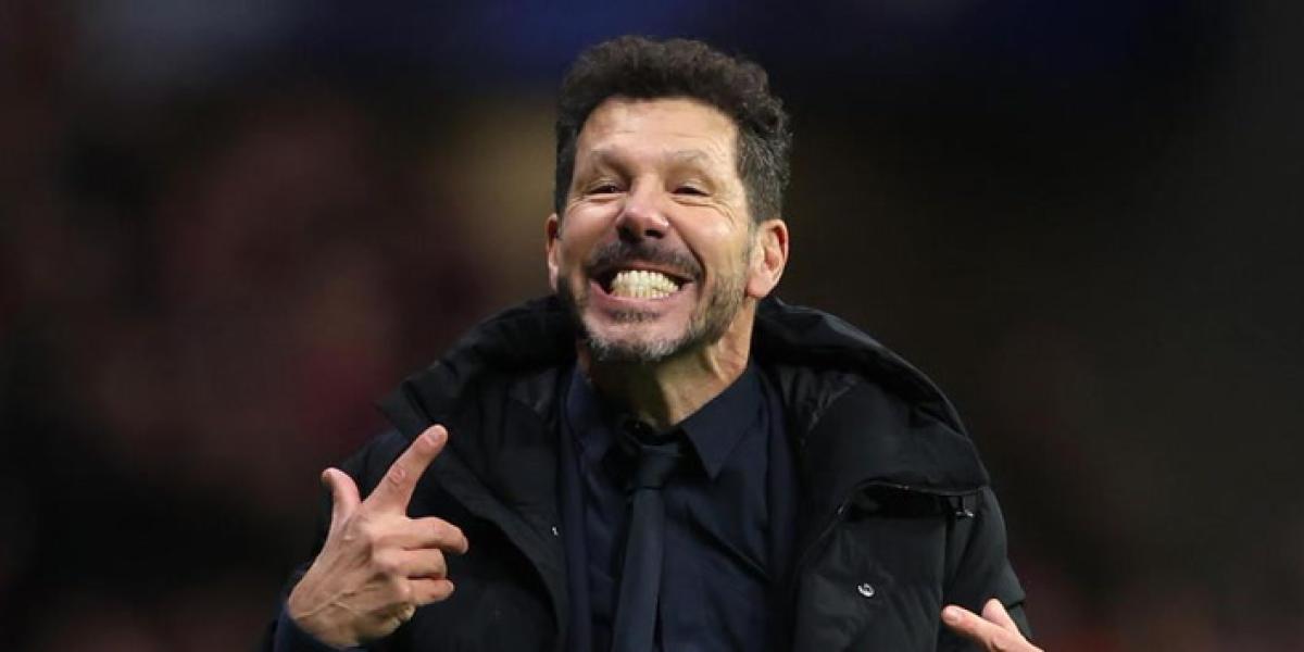 ¿Alguien de aquí vio que la tocó dos veces Julián? Que levante la mano