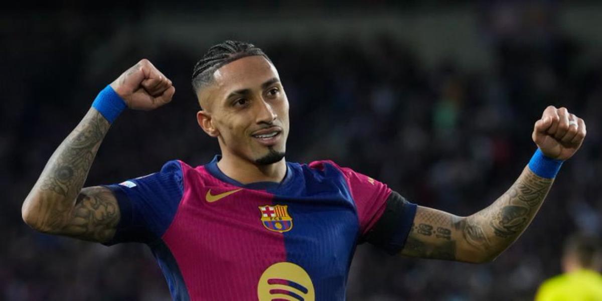 Raphinha ya supera a los mejores brasileños del Barça en una Champions League