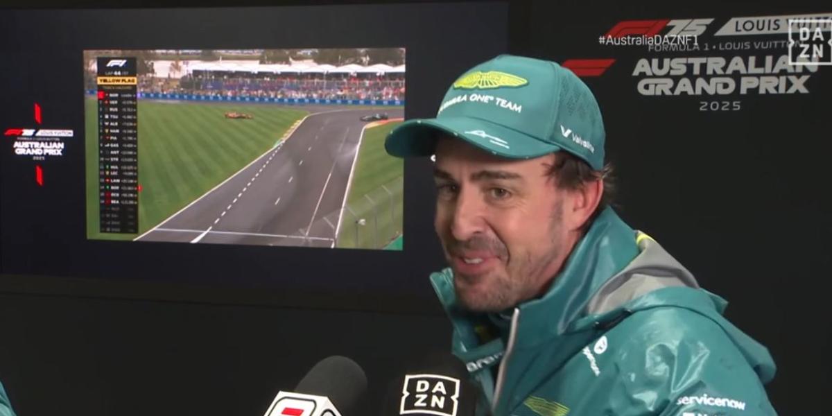 Alonso y su reacción en directo a la salida de pista de los McLaren: Ahora me gustaría estar ahí