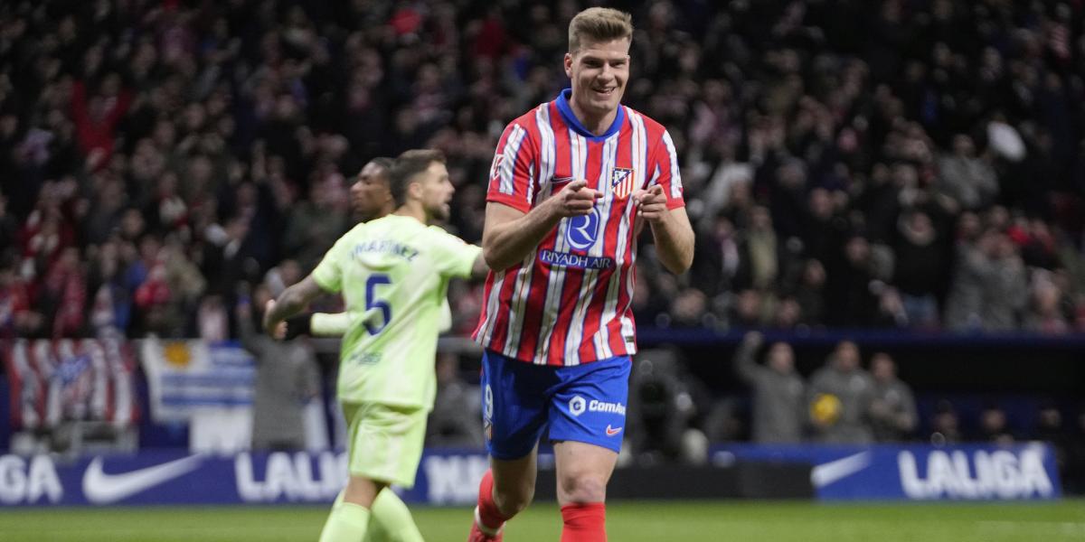 El Barça pidió mano de De Paul antes del 2-0 de Sorloth
