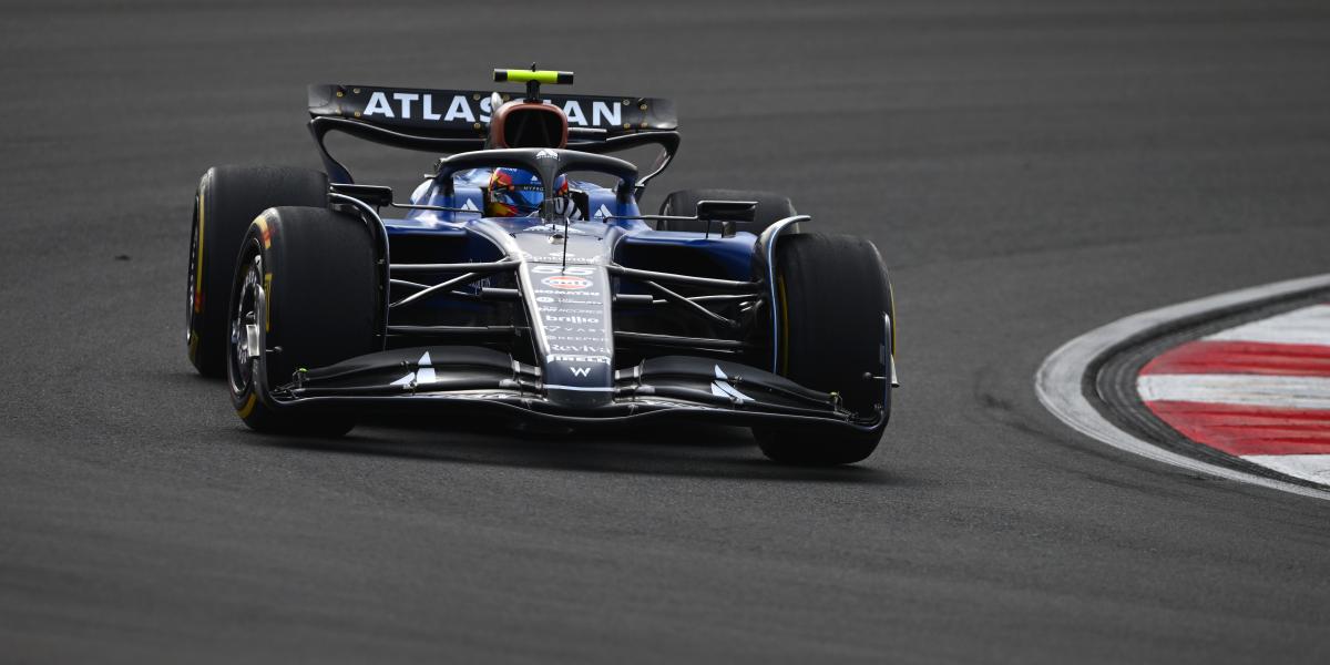 Carlos Sainz, en busca de respuestas: Estoy confuso, todo lo rápido que iba en los test se ha esfumado de un plumazo