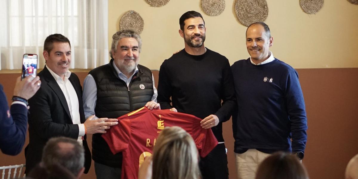 La entrega de los dorsales de Leyendas más solidaria