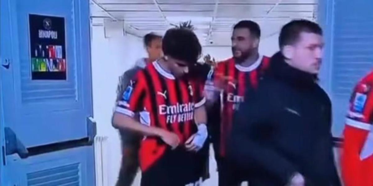 A Walker se le acaba la paciencia con Joao Félix: Pasa la pelota, no somos Messi