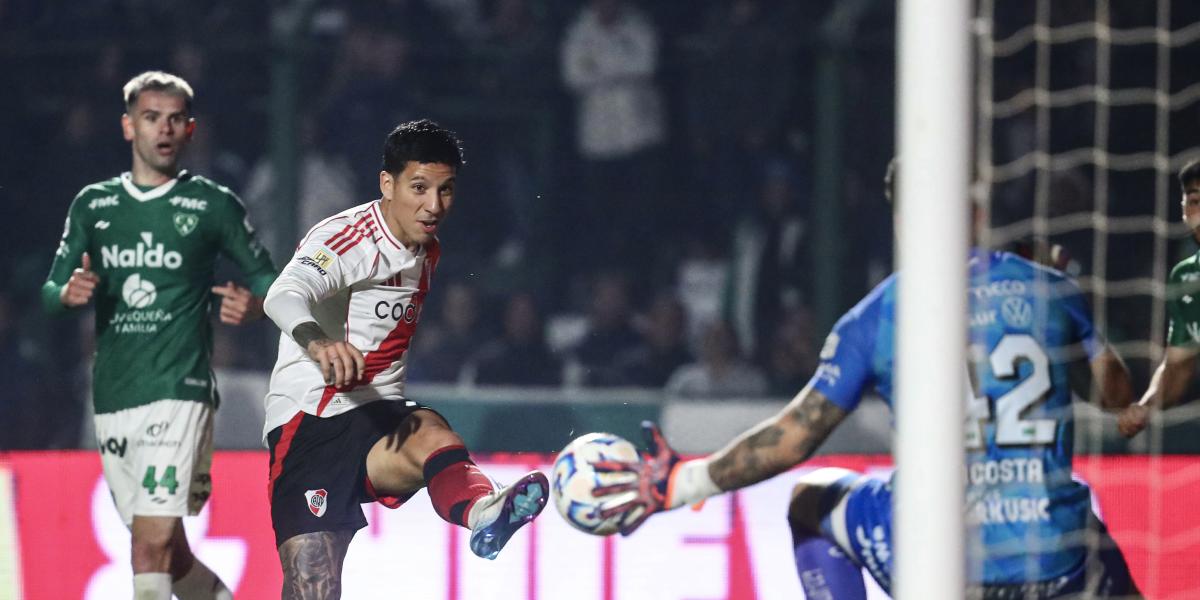 Armani salvó a River en Junín y Gallardo no quiso hablar