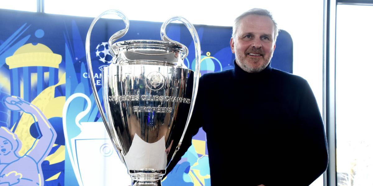 Hamann avisa sobre St. James Park: Su ambiente es extraordinario, imborrable