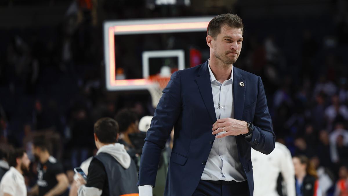 Tiago Splitter asume la dirección de los Blazers