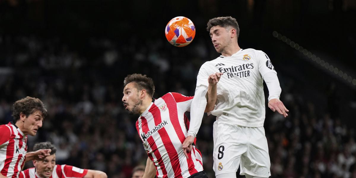 Un gol de Valverde en el 93 salva al Real Madrid ante el Athletic