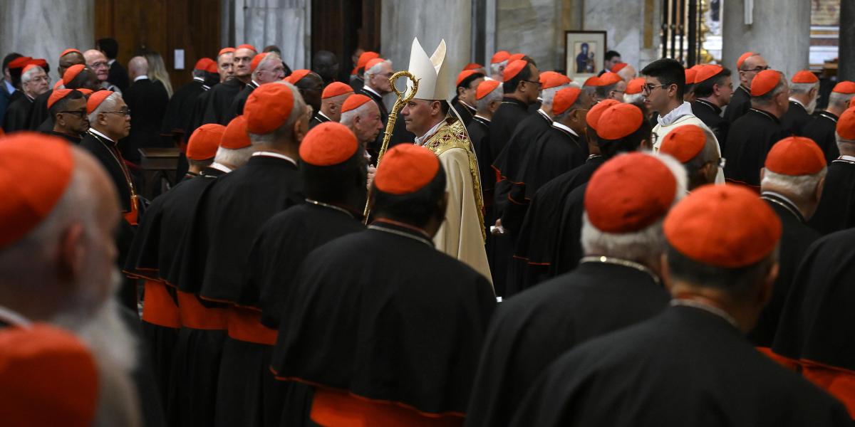 ¿Cuánto cobra mensualmente un cardenal del Vaticano? La astronómica cifra pese a los recortes del papa Francisco