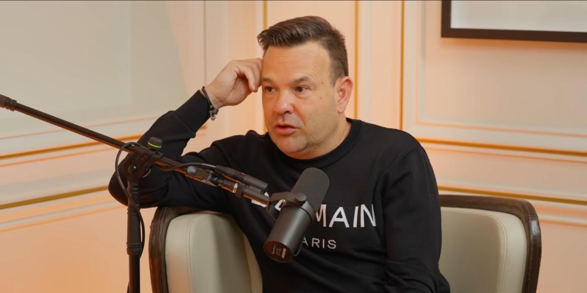 José Elías, empresario multimillonario: Estoy pensando dejar en el testamento que quiero tener un hijo que nazca de aquí a 100 años y otro de aquí a 200. Dejar congelados varios embriones fecundados