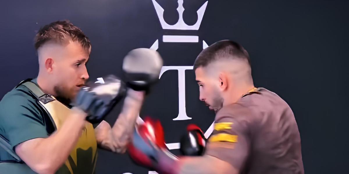 Topuria mete miedo con su último vídeo en redes y vacila a Makhachev: Feliz sábado