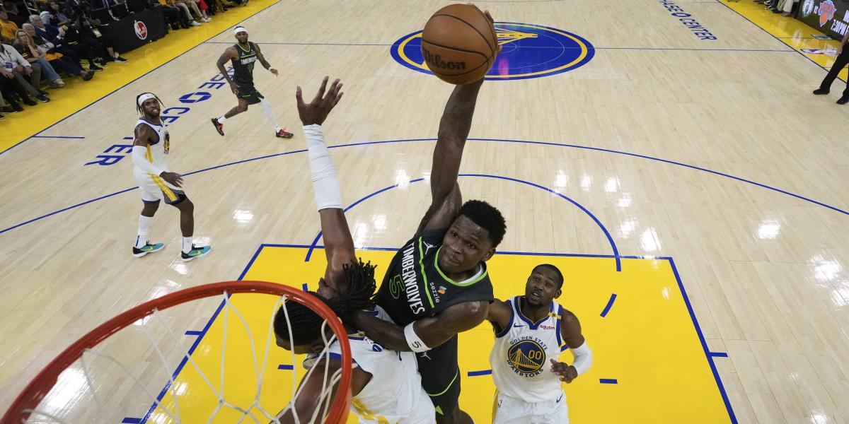 La jugada de los playoffs: ¡Vaya mate de Anthony Edwards!