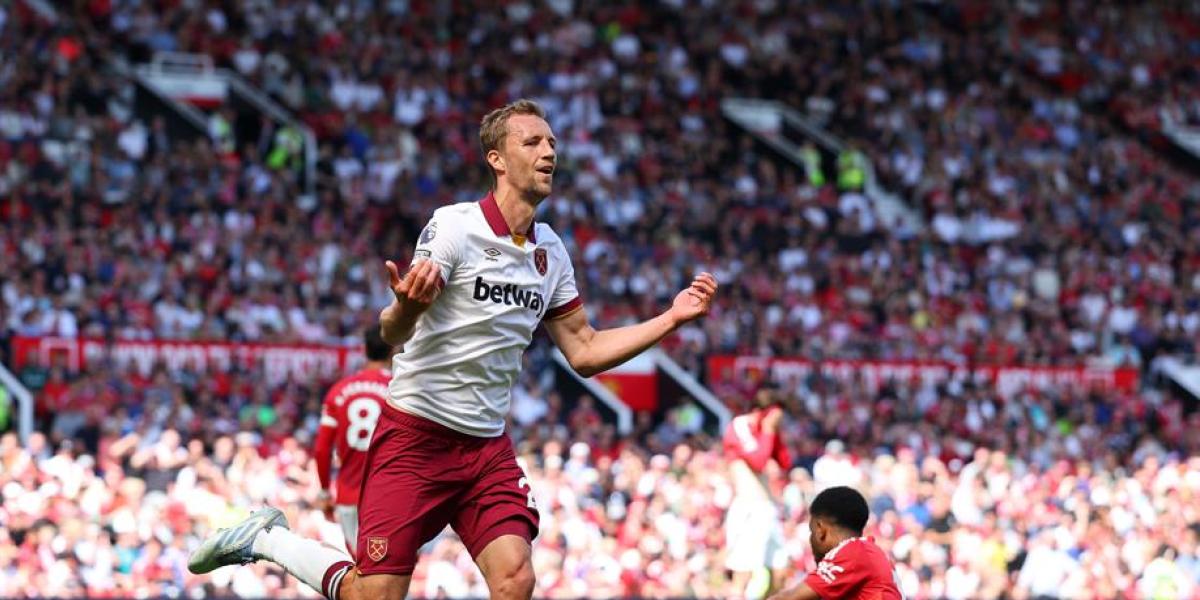 El United regresa a su versión Premier y vuelve a perder en Old Trafford