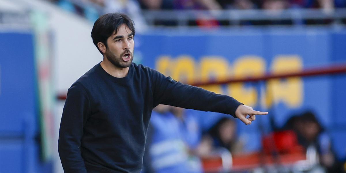 Machaque táctico de Pere Romeu sin fiarse del Arsenal