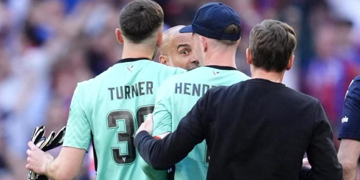 Pep Guardiola sigue haciendo amigos: Como un bebé patético