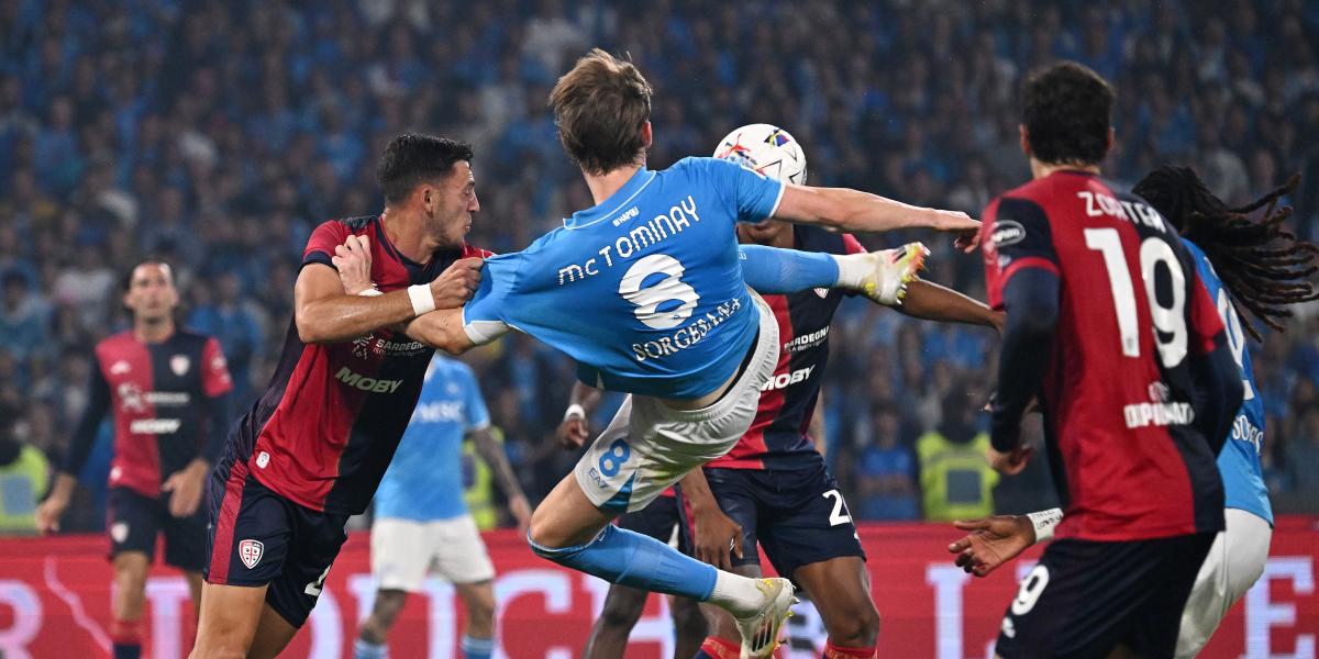 El acrobático golazo de McTominay que pone al Nápoles a un paso del scudetto