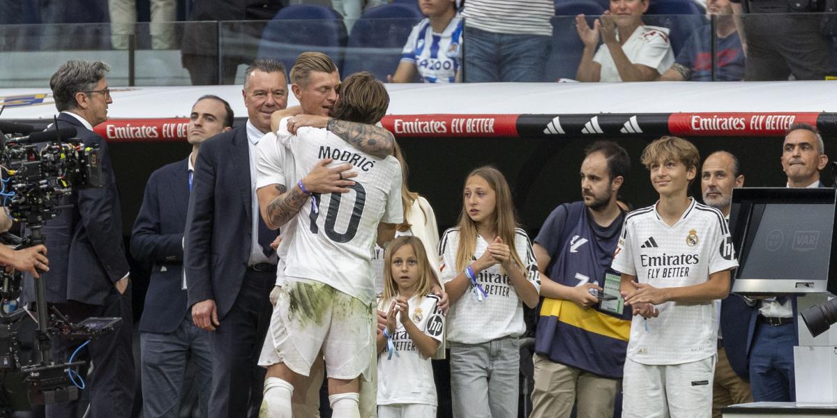 Kroos no se quiso perder la despedida de su socio Modric