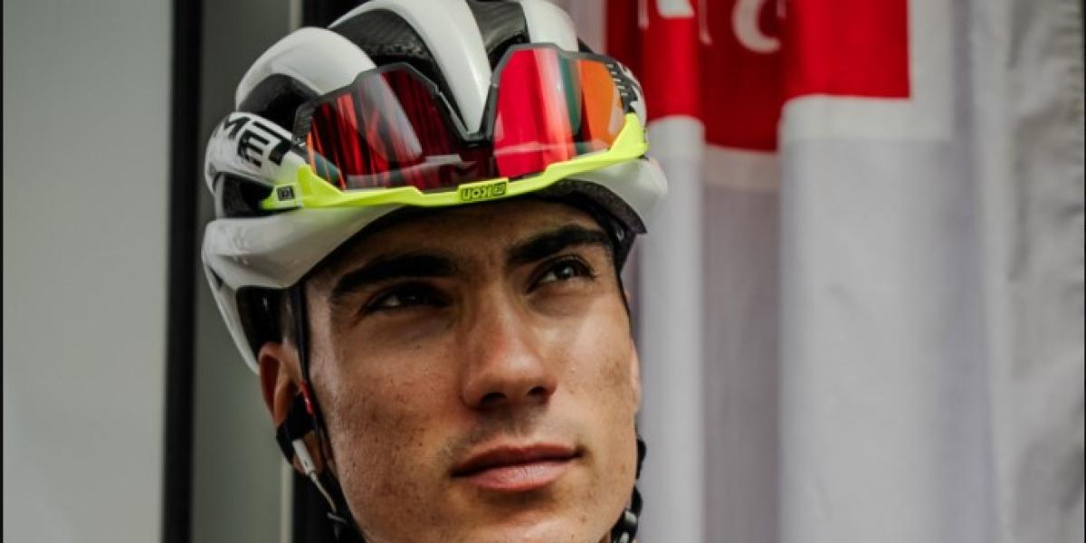 Las duras imágenes de la llegada de Juan Ayuso a meta en la 16ª etapa del Giro