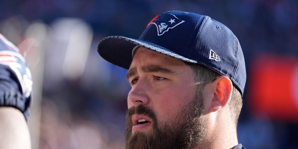 David Andrews, campeón en los Super Bowl LI y LIII con Patriots, se retira a los 32 años