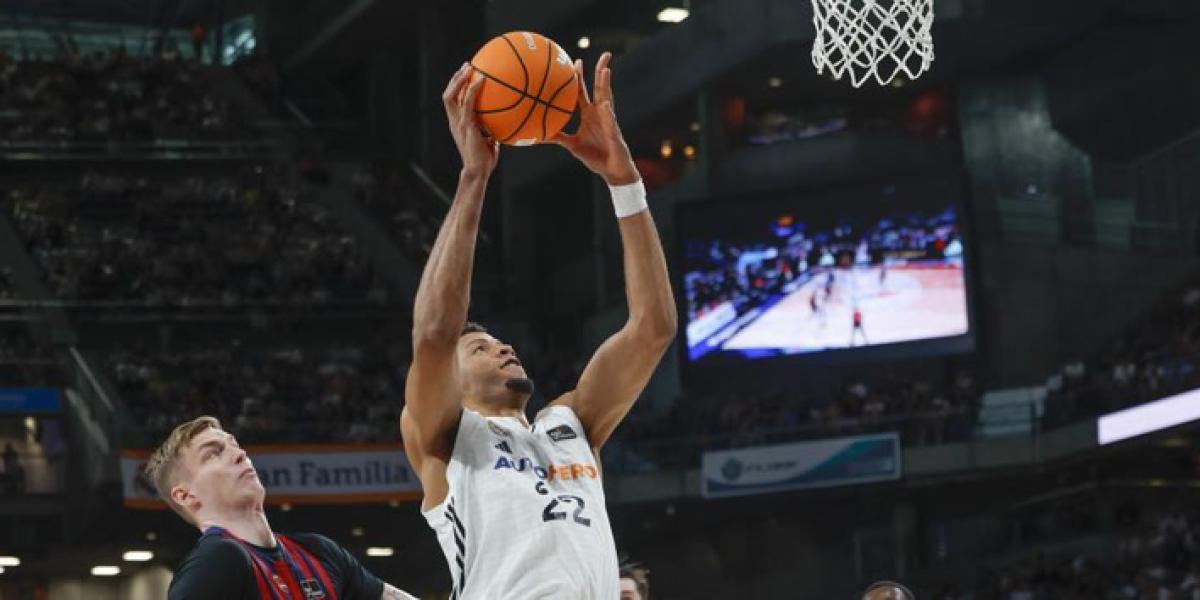 82-76: El factor Tavares se hace con el primer asalto de los playoff ante un combativo Baskonia