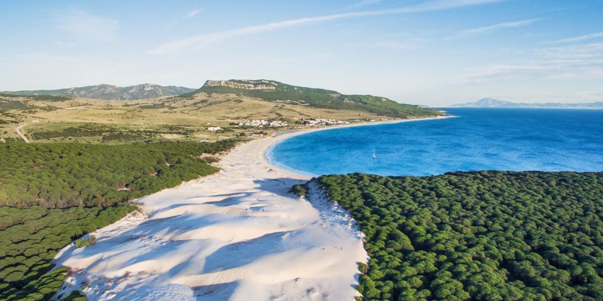 ¿Cuál es la playa más bonita de Cádiz? La IA de Chatgpt ya ha elegido su favorita (y no es la que imaginas)